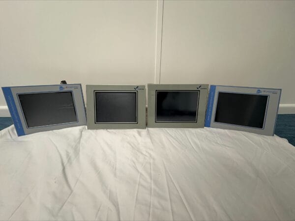 CS4000 TOUCHSCREEN PC